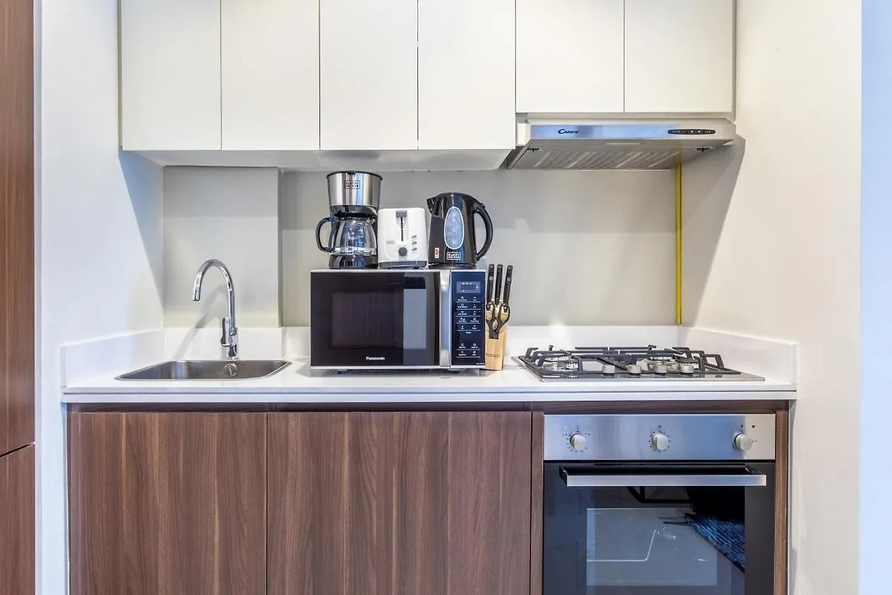 New 1 Bedroom With Canal View - Close To Downtown Dubai United Arab Emirates