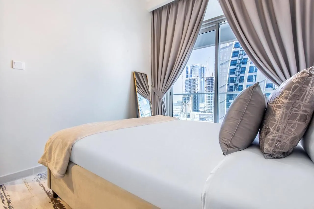 New 1 Bedroom With Canal View - Close To Downtown Dubai Apartment